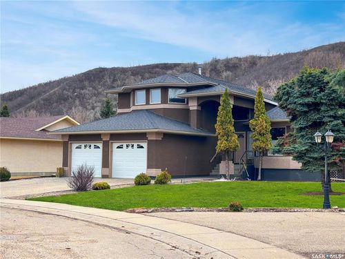 20 Willow Cres, Fort Qu'appelle, SK, S0G2Y0 | Card Image