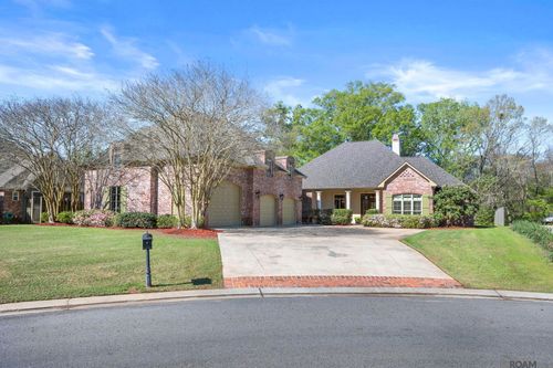 16247 Woodville Dr, Prairieville, LA, 70769-3061 | Card Image