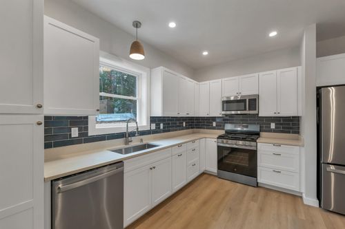 22 Sundorf St, Moultonborough, NH, 03254-4460 | Card Image