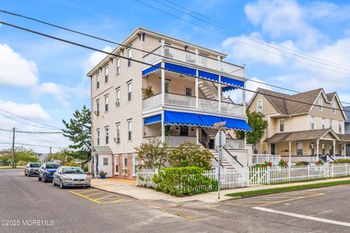 18 Abbott Ave, Ocean Grove, NJ, 07756-1754 | Card Image