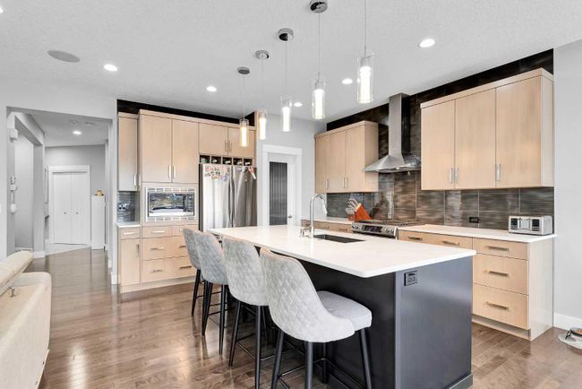 15 Sage Bank Court Nw, Home with 6 bedrooms, 3 bathrooms and 4 parking in Calgary AB | Image 14