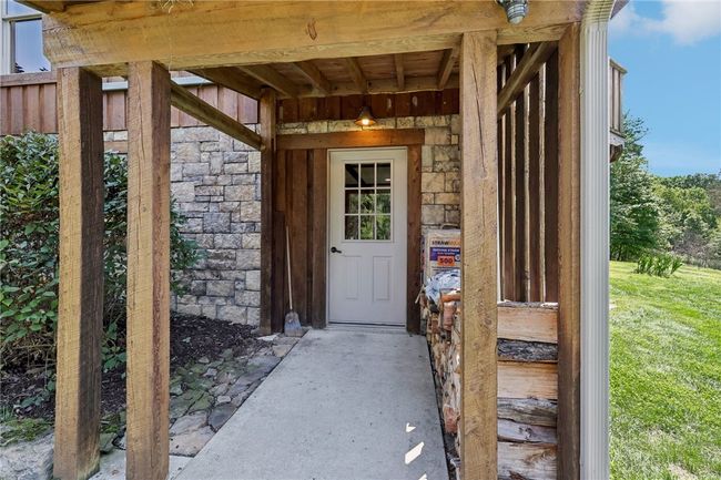 1212 Old Forbes Rd, House other with 3 bedrooms, 4 bathrooms and 3 parking in Ligonier PA | Image 7