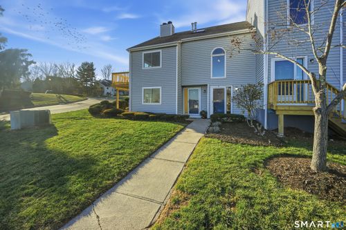 3-3 Hunters Run, Cromwell, CT, 06416-2509 | Card Image