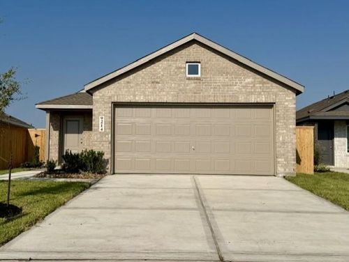 9214 Bright Birdie Ln, Baytown, TX, 77521-4196 | Card Image