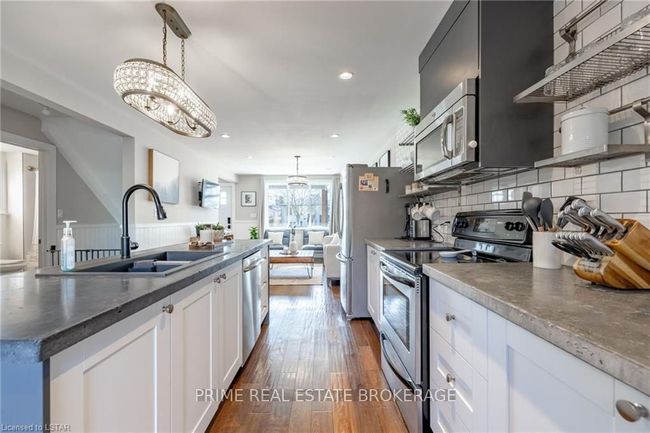 432 Forest Lawn Ave, House other with 3 bedrooms, 0 bathrooms and 5 parking in London ON | Image 19
