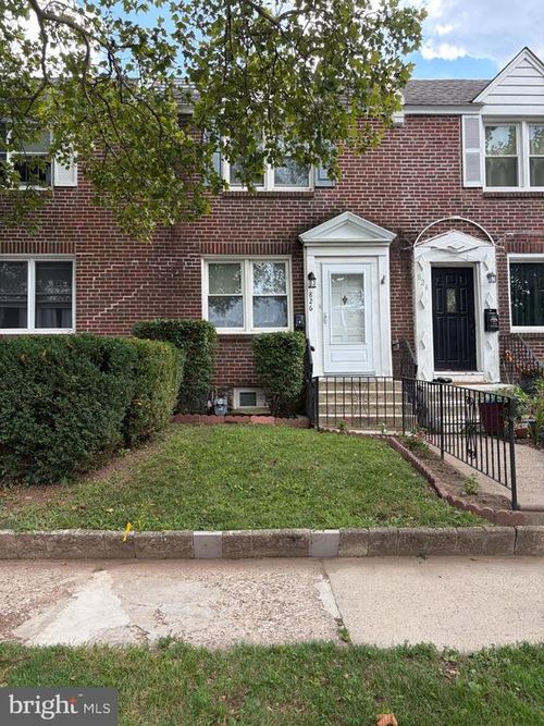 826 3rd Ave, BRISTOL, PA, 19007-3222 | Card Image