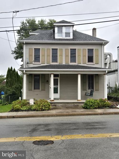 218 Abbottstown St, EAST BERLIN, PA, 17316-9507 | Card Image