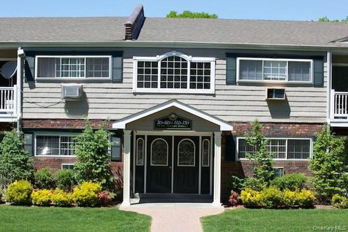 a05-72 Mount Vernon Avenue, Brookhaven, NY, 11772 | Card Image