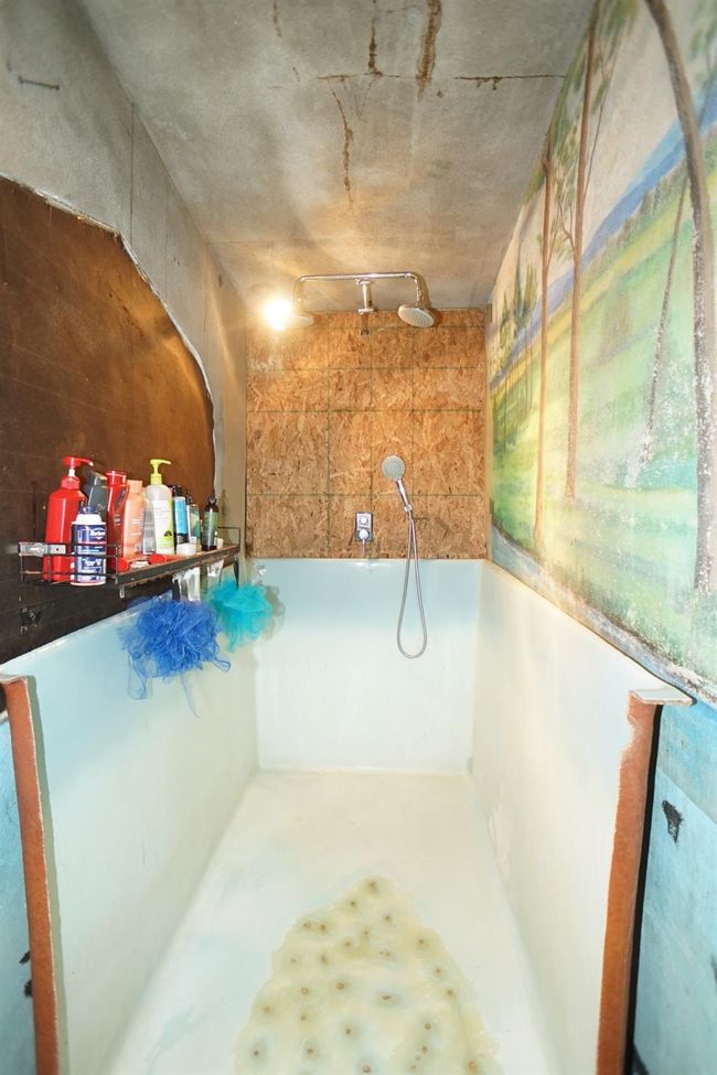 8402 E County Road 200 S, House other with 4 bedrooms, 2 bathrooms and null parking in New Point IN | Image 17