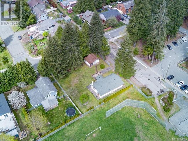 3330 Egremont Rd, House other with 3 bedrooms, 1 bathrooms and 2 parking in Cumberland BC | Image 40