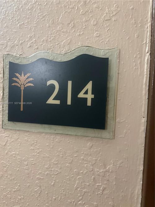 apt-214-1800 Sans Souci Blvd, North Miami, FL, 33181-3032 | Card Image