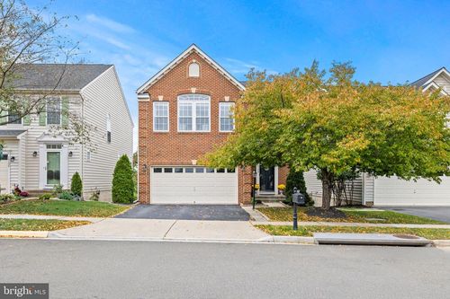 15124 Danehurst Cir, GAINESVILLE, VA, 20155-4440 | Card Image
