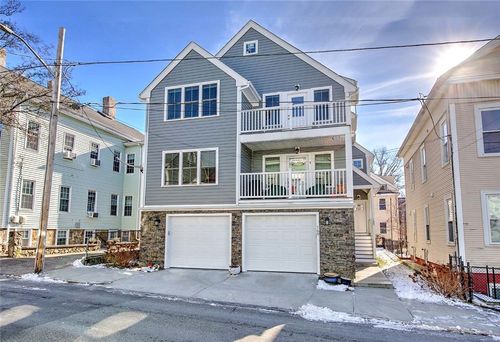 2-169 Transit St, Providence, RI, 02906-1054 | Card Image