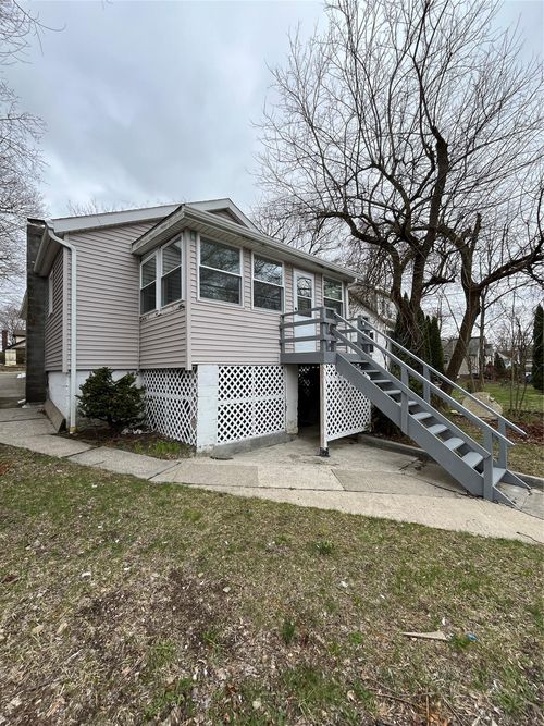 90 Lake Shore Rd, Putnam Valley, NY, 10579-1342 | Card Image
