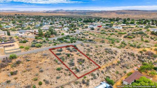 20471 E Deer Valley Lane, Mayer, AZ, 86333 | Card Image