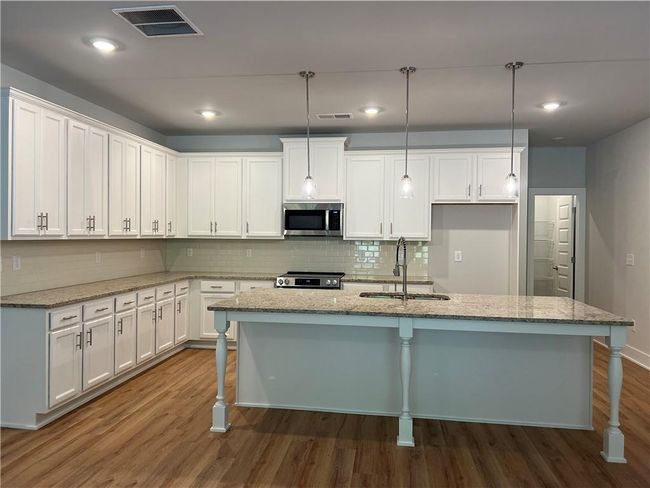 2562 Harbor View Ct, Townhouse with 3 bedrooms, 3 bathrooms and null parking in Gainesville GA | Image 13