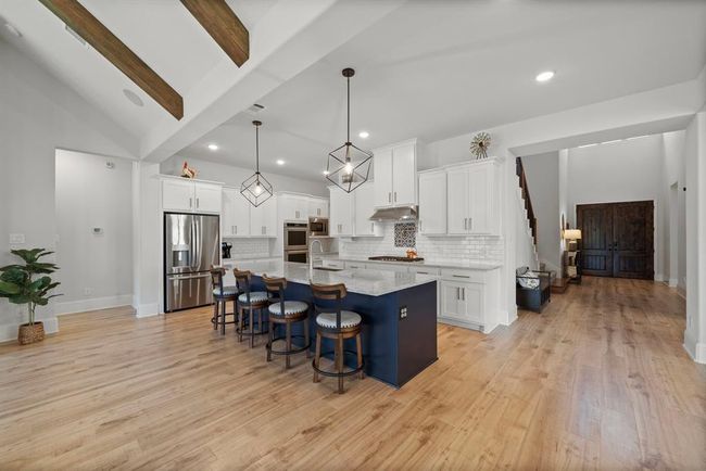 908 Falcon Hollow Ln, House other with 4 bedrooms, 4 bathrooms and 3 parking in Pinehurst TX | Image 14