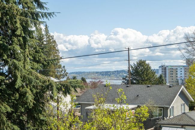 414 Richmond Street, House other with 3 bedrooms, 2 bathrooms and 1 parking in New Westminster BC | Image 25