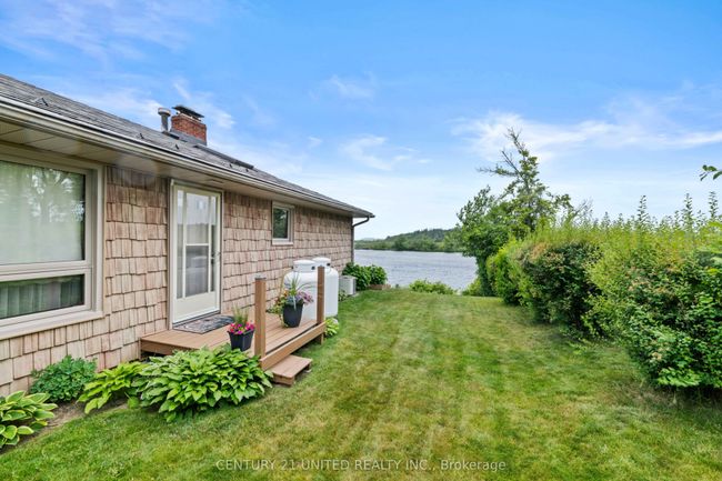 210 Thompson Rd, House other with 3 bedrooms, 2 bathrooms and 6 parking in Keene ON | Image 50
