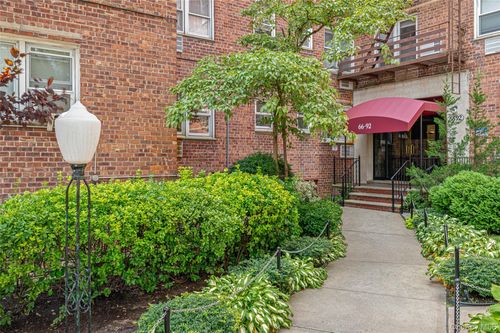 4h-66-92 Selfridge St, Forest Hills, NY, 11375-4186 | Card Image