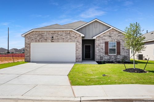 1408 Almeda Rd, Seguin, TX, 78155-3693 | Card Image
