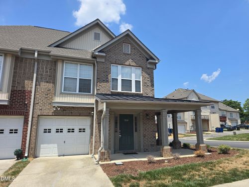 9804 Blackwell Dr, Raleigh, NC, 27617-4242 | Card Image
