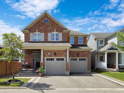 1111 Solomon Crt, House other with 4 bedrooms, 4 bathrooms and 5 parking in Milton ON | Image 1