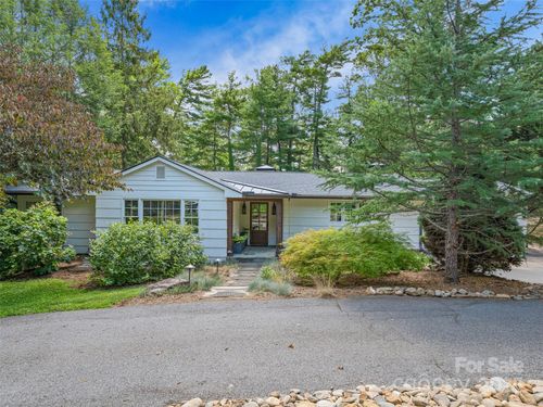 13 Robinhood Rd, Asheville, NC, 28804-1634 | Card Image