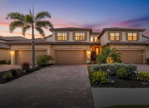 201-20201 Ragazza Cir, VENICE, FL, 34293-3357 | Card Image
