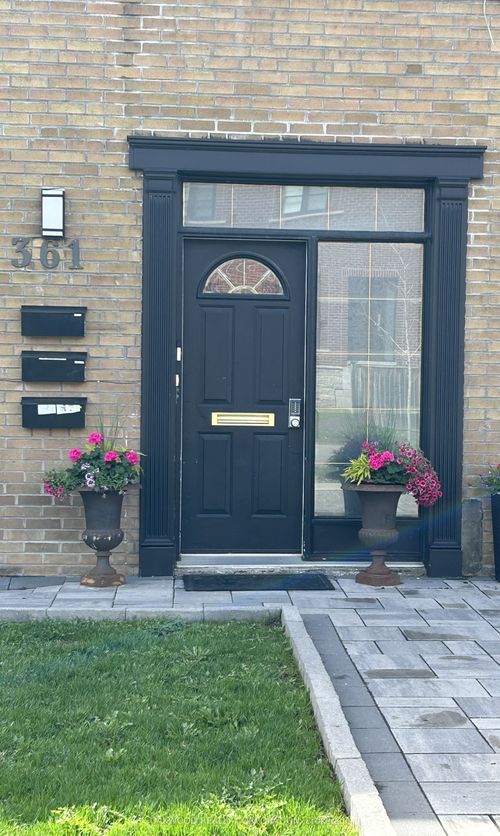1-361 Dalesford Rd, Etobicoke, ON, M8Y1H1 | Card Image
