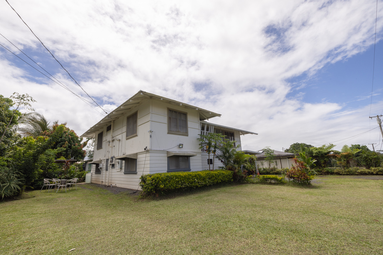 Residential in Hilo 4
