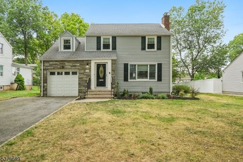 17 Greenwood Ave, West Orange, NJ, 07052-2011 | Card Image