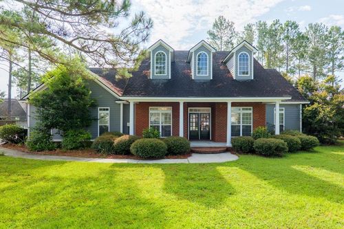 7398 Woodbend Trl, Hahira, GA, 31632-2291 | Card Image