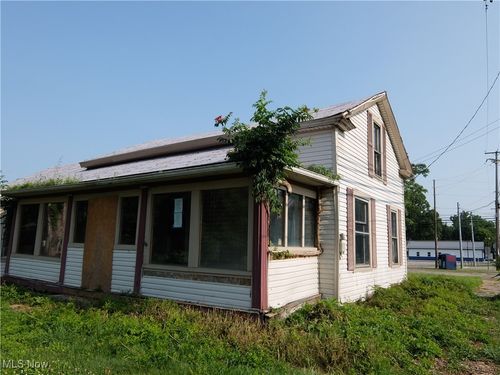 6221 State Route 45, Bristolville, OH, 44402-8741 | Card Image