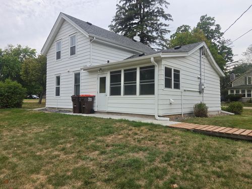 805 Orange St, Prescott, WI, 54021-1524 | Card Image