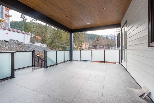 Exterior space | Image 31