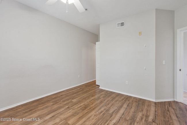 202 - 5693 Star Rush Dr, Condo with 2 bedrooms, 2 bathrooms and null parking in Melbourne FL | Image 25