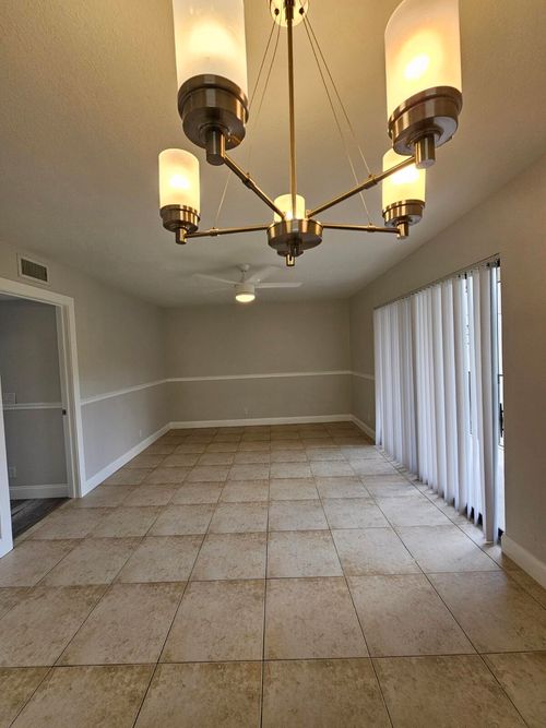 e-1421 Windorah Way, West Palm Beach, FL, 33411-3909 | Card Image