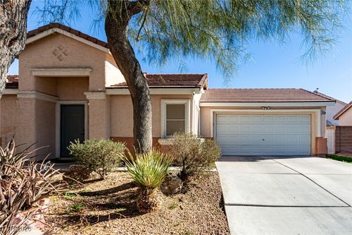 4504 Grotto Ct, North Las Vegas, NV, 89031-0496 | Card Image