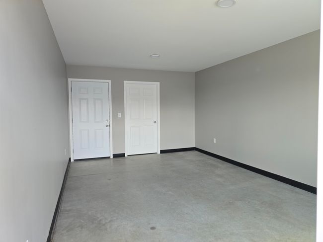 331 S Greenwich Rd, Home with 0 bedrooms, 0 bathrooms and null parking in Wichita KS | Image 9
