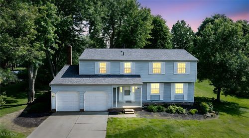 10330 Barchester Dr, Concord Township, OH, 44077-2244 | Card Image