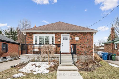 9 Dodds Ave, Guelph, ON, N1E5X2 | Card Image