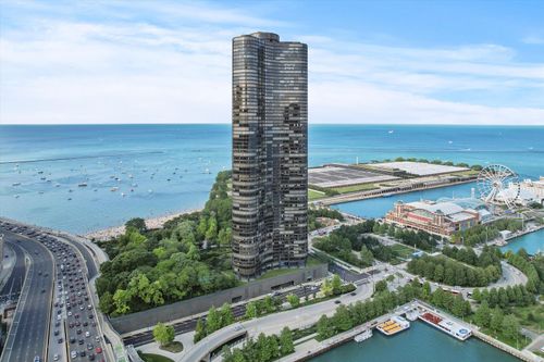 apt-518-505 Lake Shore Dr, Chicago, IL, 60611-3499 | Card Image