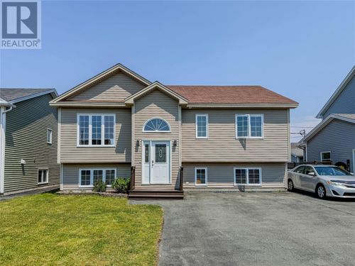 28 Mullingar Dr, Paradise, NL, A1L0S1 | Card Image