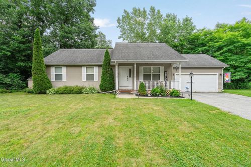 4 Mockingbird Ln, Fort Edward, NY, 12828-9231 | Card Image