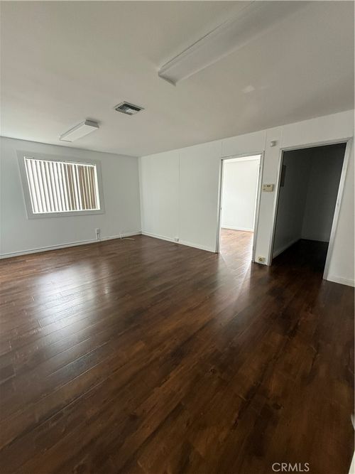 216-7340 Florence Ave, Downey, CA, 90240-3652 | Card Image