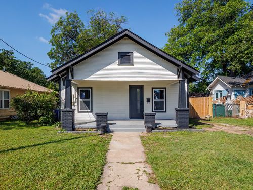 1703 7th St, Brownwood, TX, 76801-4418 | Card Image