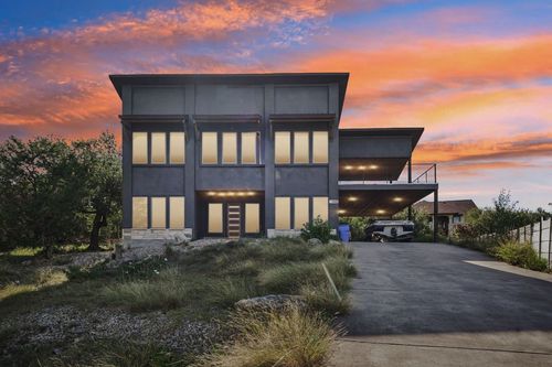 18812 Lakeland Dr, Lago Vista, TX, 78645-8717 | Card Image