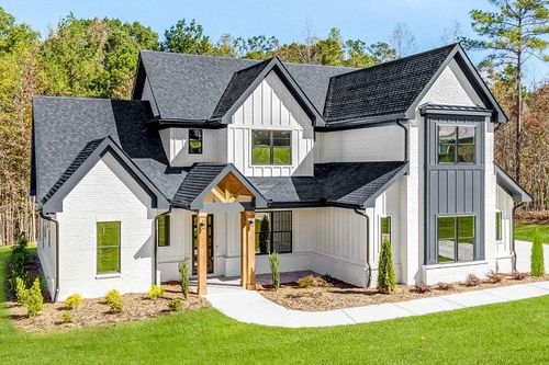 121 Forest Berry Ct, Newnan, GA, 30265-2669 | Card Image