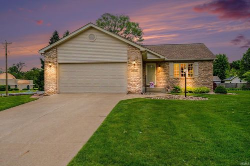 17981 Bay Winds Dr, South Bend, IN, 46635-1491 | Card Image